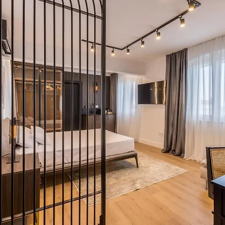 Exclusive Seafront Luxury With Amazing View 스플리트