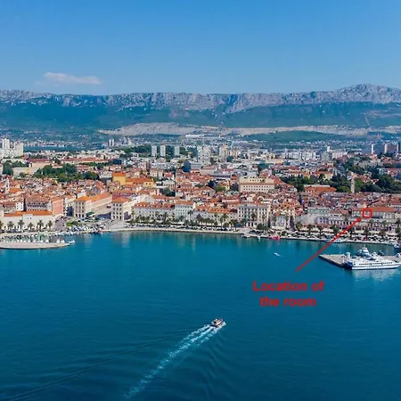 Exclusive Seafront Luxury With Amazing View *